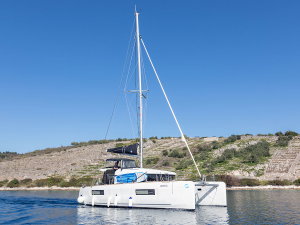 Lagoon 40 „MONARCH 2020 (air condition, generator)“ – fotka 1