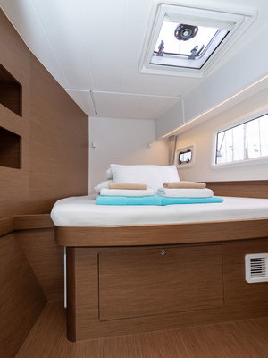 Lagoon 42 „POSEIDON 2021 (air condition, generator)“ – fotka 14