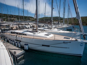 Dufour 460 GL „MALIN (owner version, new sails 2024., air condition, generator)“ – fotka 10