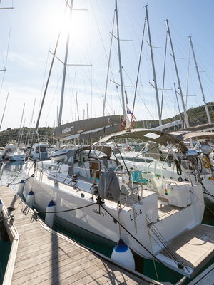 Elan E5 „LINA 2020 (new sails 2024., air condition)“ – fotka 22