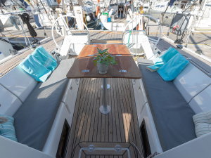 Elan E5 „LINA 2020 (new sails 2024., air condition)“ – fotka 21