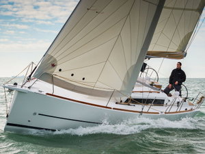 Dufour 350