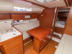 Dufour 335 GL