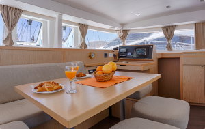 Lagoon 400 S2 „SUNSHINE“ – fotka 4