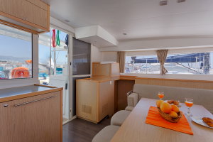 Lagoon 400 S2 „SUNSHINE“ – fotka 7
