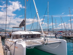 Lagoon 40 „BLUE EYES“ – fotka 2