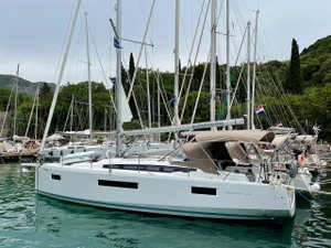 Sun Odyssey 410 „Thalia“ – fotka 1