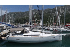 Sun Odyssey 419 „Euros“ – fotka 1
