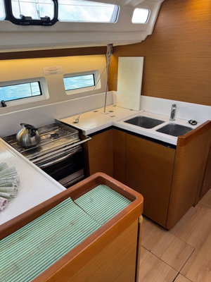 Sun Odyssey 440 „STAR V“ – fotka 5
