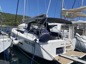Dufour 430 GL „Pavo“ – fotka 1