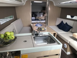 Oceanis 30.1 „Carina“ – fotka 6