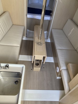 Oceanis 30.1 „Carina“ – fotka 9
