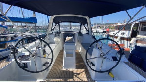 Oceanis 35.1 „Polis“ – fotka 15