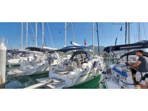 Bavaria Cruiser 37 „Menkar“ – fotka 1