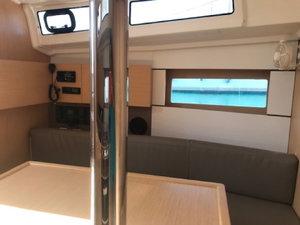 Oceanis 38.1 „Zosma“ – fotka 13