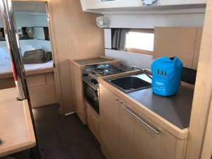 Oceanis 38.1 „Zosma“ – fotka 5