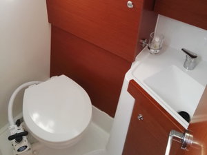 Oceanis 38.1