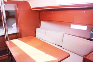 Dufour 382 „Morning Star“ – fotka 12