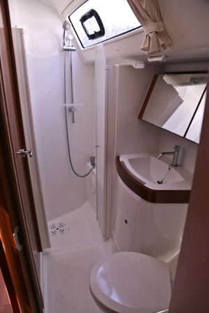 Oceanis 40 „Thalassa“ – fotka 4