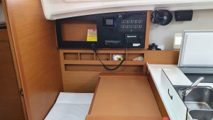 Sun Odyssey 410 „Kymothoe“ – fotka 11