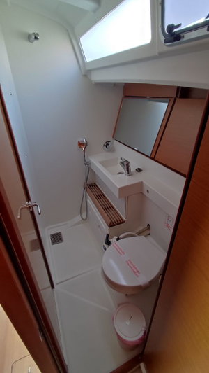 Sun Odyssey 440 „Erato“ – fotka 3