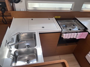 Sun Odyssey 410 „Stilvi“ – fotka 6