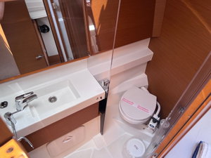 Sun Odyssey 410 „Stilvi“ – fotka 10