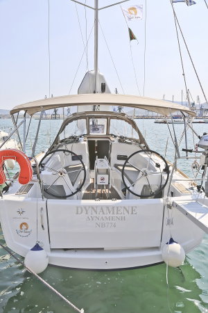 Sun Odyssey 349 „Dynamene“ – fotka 8