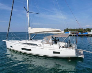 Oceanis 46.1 „Blue Satellite“ – fotka 2