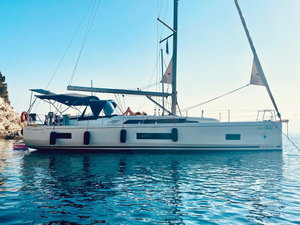Oceanis 46.1 „FriendSEAp“ – fotka 1