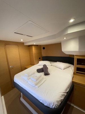 Dufour 48 Catamaran „Blue Horizon - Skippered“ – fotka 7