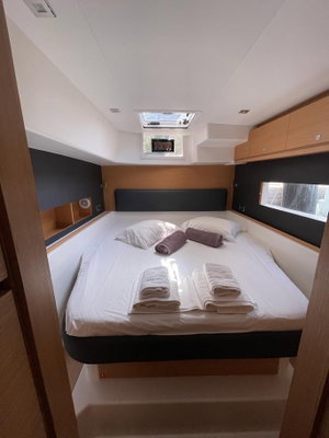 Dufour 48 Catamaran „Blue Horizon - Skippered“ – fotka 8