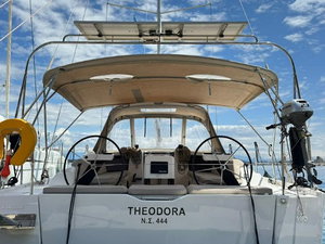 Dufour 390 „Theodora“ – fotka 1