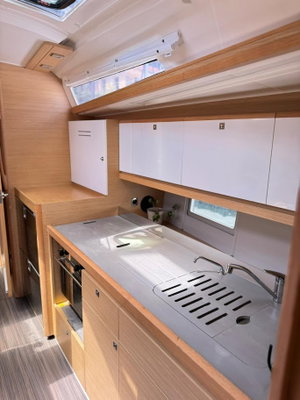 Dufour 390 „Theodora“ – fotka 6