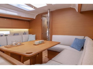 Dufour 390 „Theodora“ – fotka 13