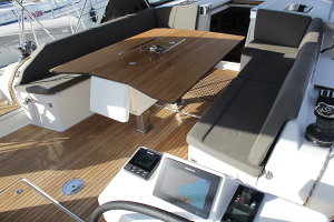Dufour 530 „Why Not 18“ – fotka 16