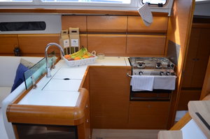 Sun Odyssey 419 „Luka Ploče“ – fotka 11