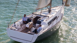 Dufour 382 „Regor“ – fotka 12
