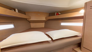 Dufour 382 „Regor“ – fotka 11