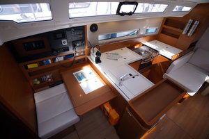 Sun Odyssey 410 „Free Me“ – fotka 5