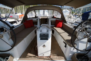Sun Odyssey 410 „Free Me“ – fotka 17