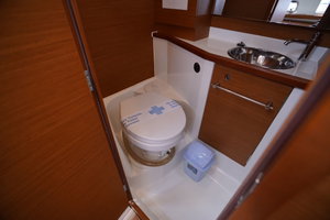 Sun Odyssey 389 „Gin Fizz“ – fotka 7