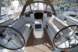 Sun Odyssey 389 „Gin Fizz“ – fotka 14