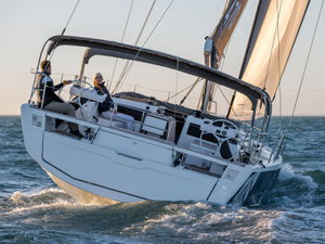 Dufour 470 „Luna“ – fotka 1