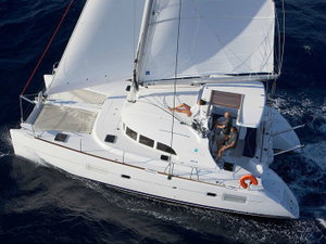 Lagoon 380 „Butterfly“ – fotka 1