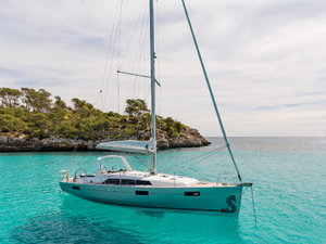 Oceanis 41.1 „Alma Libre V“ – fotka 1