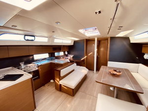 Oceanis 51.1 „Vixen (Pax 12)“ – fotka 2