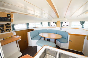Lagoon 380 S2
