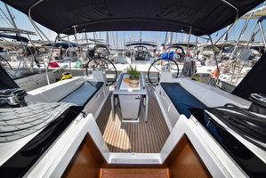 Oceanis 41.1 „4Play“ – fotka 4