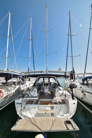 Oceanis 41.1 „4Play“ – fotka 2